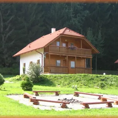 Alpesi faház Motylek 8 *